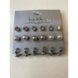 Nicole Miller Set Of Stud Earrings 5/20